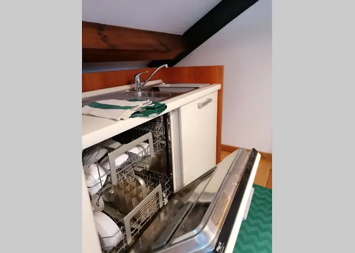 01 Attic Mansarda Secondo Piano No Ascensore No