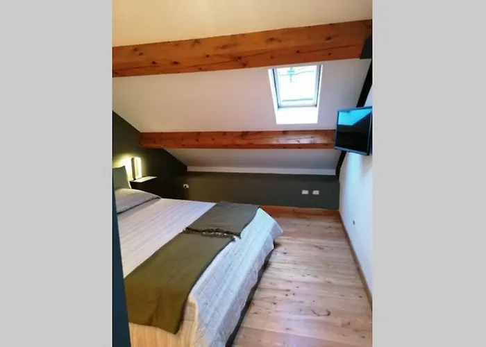 Apartament 01 Attic Mansarda Secondo Piano No Ascensore No *