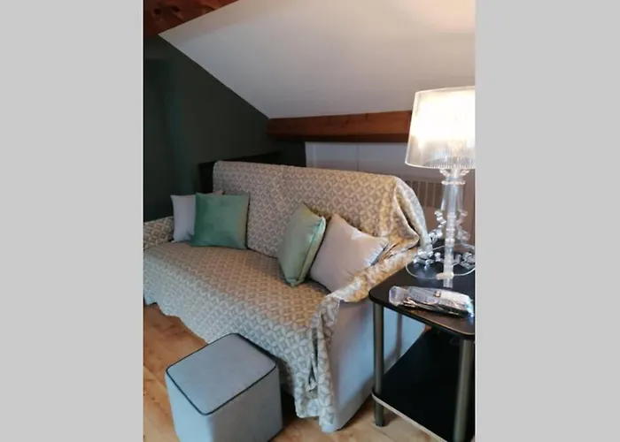 01 Attic Mansarda Secondo Piano No Ascensore No 아로나