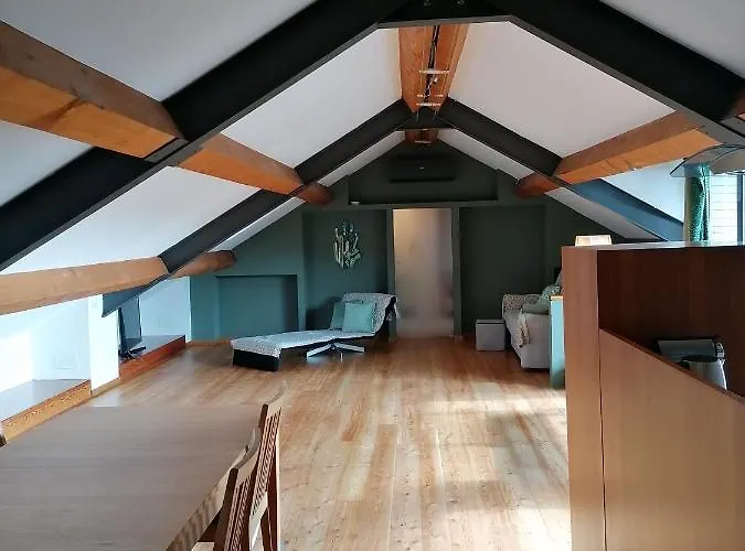 01 Attic Mansarda Secondo Piano No Ascensore No Apartament Arona